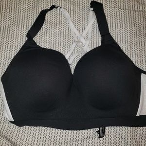Victoria Incredible Sportbra